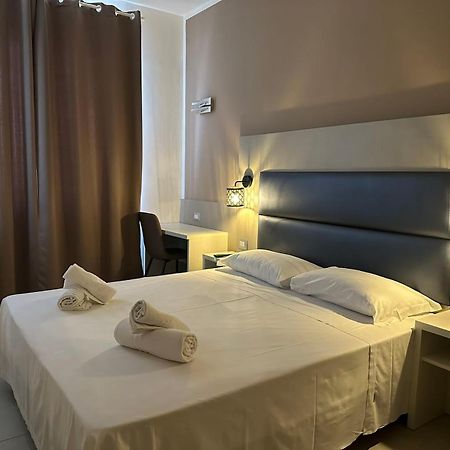 Hotel City 20 米兰 外观 照片