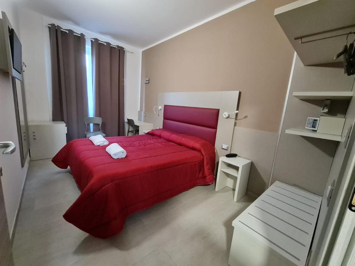 Hotel City 20 米兰 外观 照片